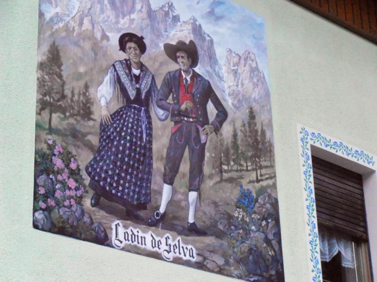 Hotel Garni Al Barance à Selva di Cadore Extérieur photo