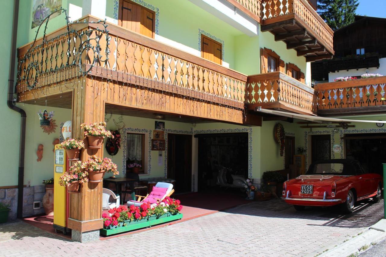 Hotel Garni Al Barance à Selva di Cadore Extérieur photo